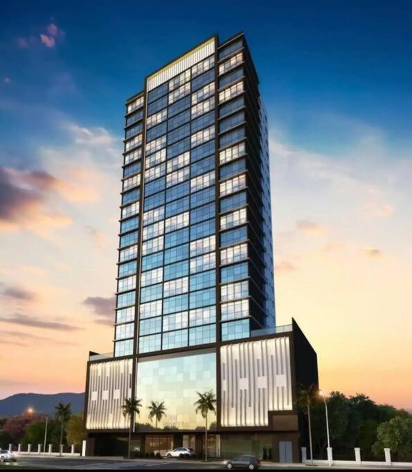 Infinity Tower Flat - 1403 Apartman Itapema Kültér fotó